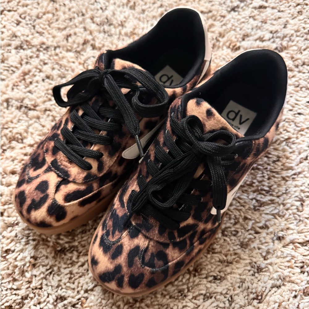 Leopard Dolce Vita sneakers
